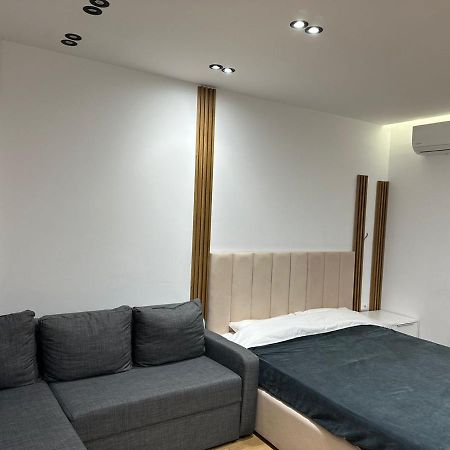 Cozystayapartments By Flow Tiranë Ngoại thất bức ảnh