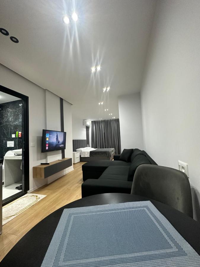 Cozystayapartments By Flow Tiranë Ngoại thất bức ảnh
