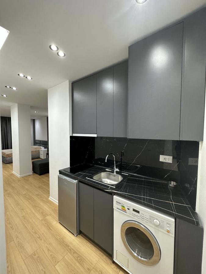 Cozystayapartments By Flow Tiranë Ngoại thất bức ảnh