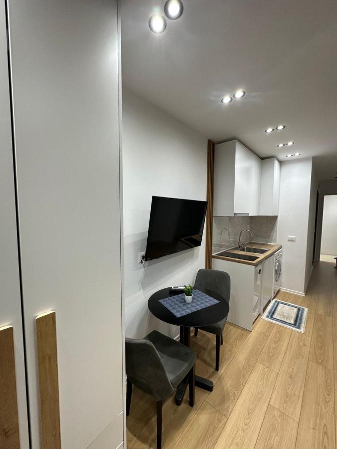Cozystayapartments By Flow Tiranë Ngoại thất bức ảnh